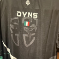 Dyns